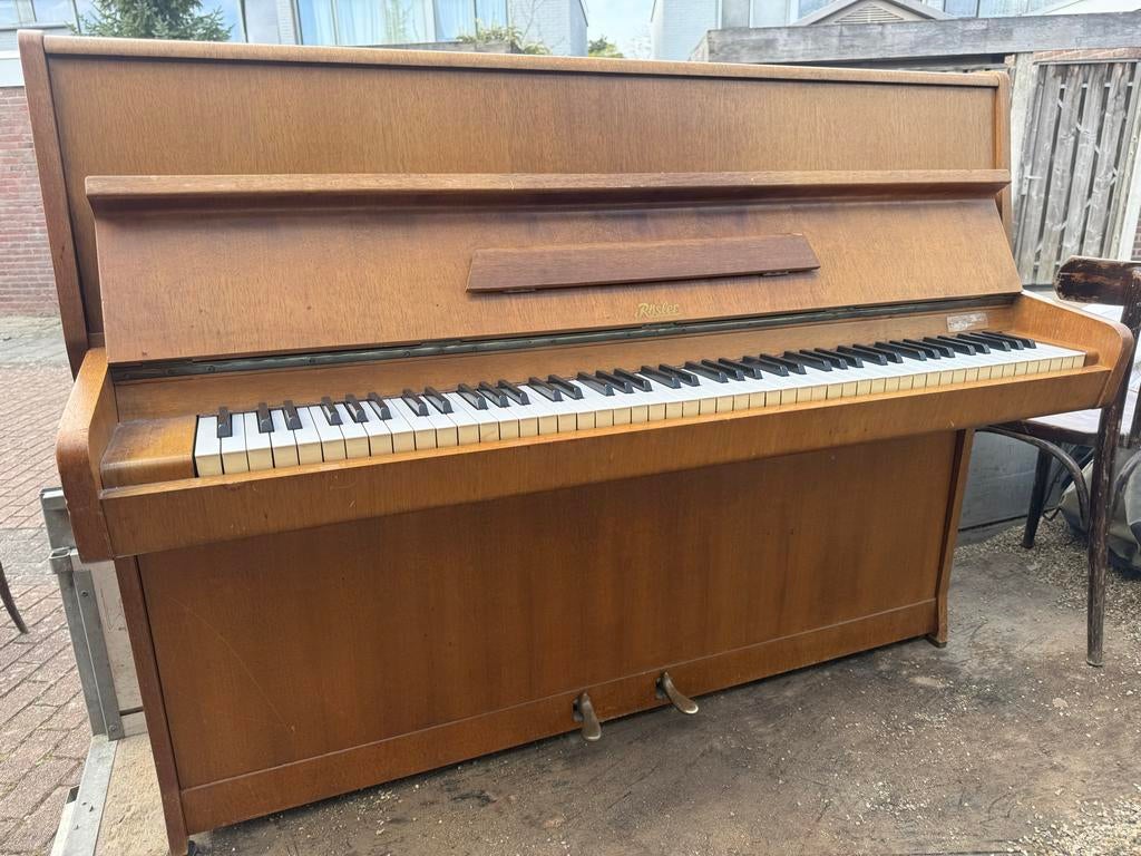 Rösler piano (leuk voor Koningsdag🇳🇱), Ophalen, Gebruikt, Bruin, Piano
