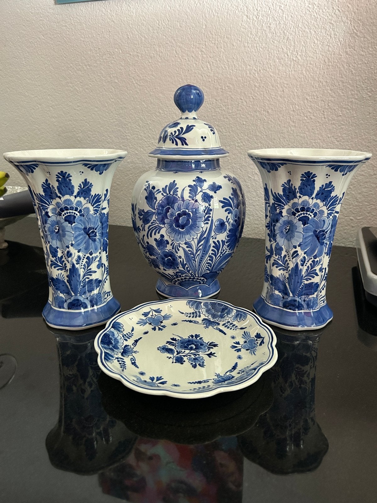 Delfts Blauw Porselein: Vazen, Pot en Schaal, Ophalen