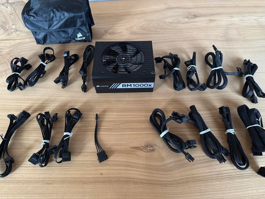 Corsair RM1000x 1000W Voeding met Kabels, Ophalen of Verzenden, Gebruikt