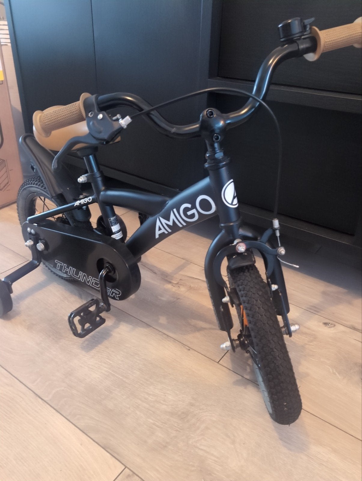 Amigo Thunder kinderfiets 12 inch - Zo goed als nieuw, Fietsen en Brommers, Ophalen, Zijwieltjes, Amigo, Minder dan 16 inch