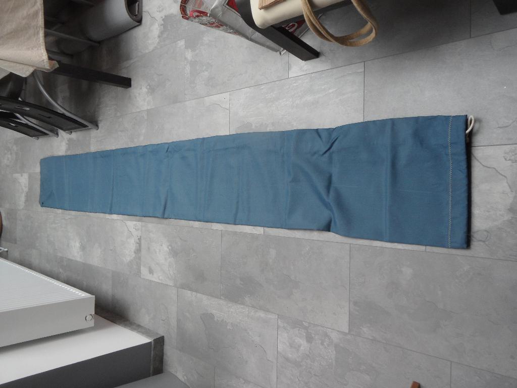 Diverse zeilzakken, Watersport en Boten, Zeilen en Zeiltoebehoren, Ophalen, Gebruikt, Toebehoren, 15 tot 30 m²