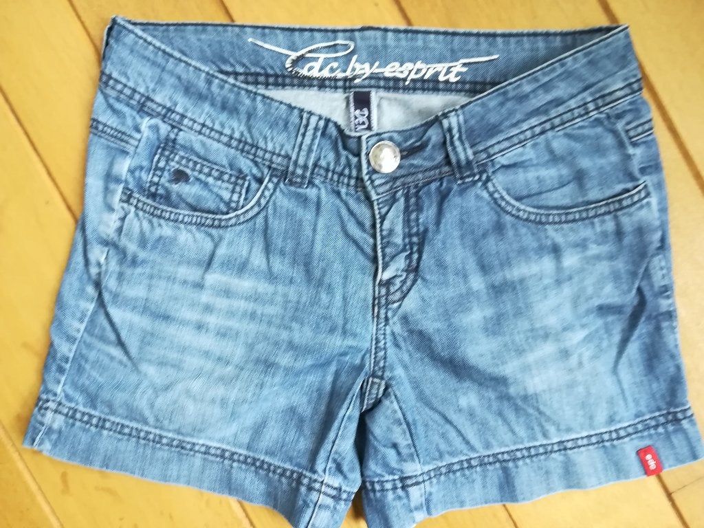 ESPRIT spijker bermuda short korte broek maat 28, Kleding | Dames, Blauw, Ophalen of Verzenden, Zo goed als nieuw, W28 - W29 (confectie 36)