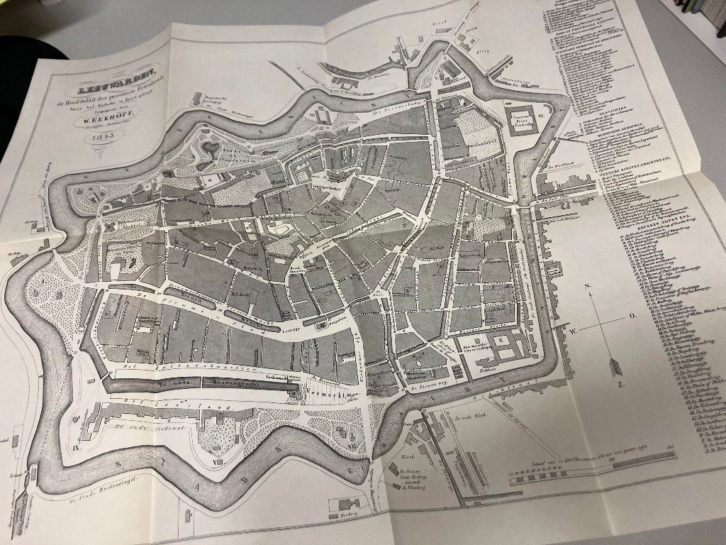 Geschiedkundige beschrijving van Leeuwarden, Boeken, Ophalen of Verzenden, Gelezen