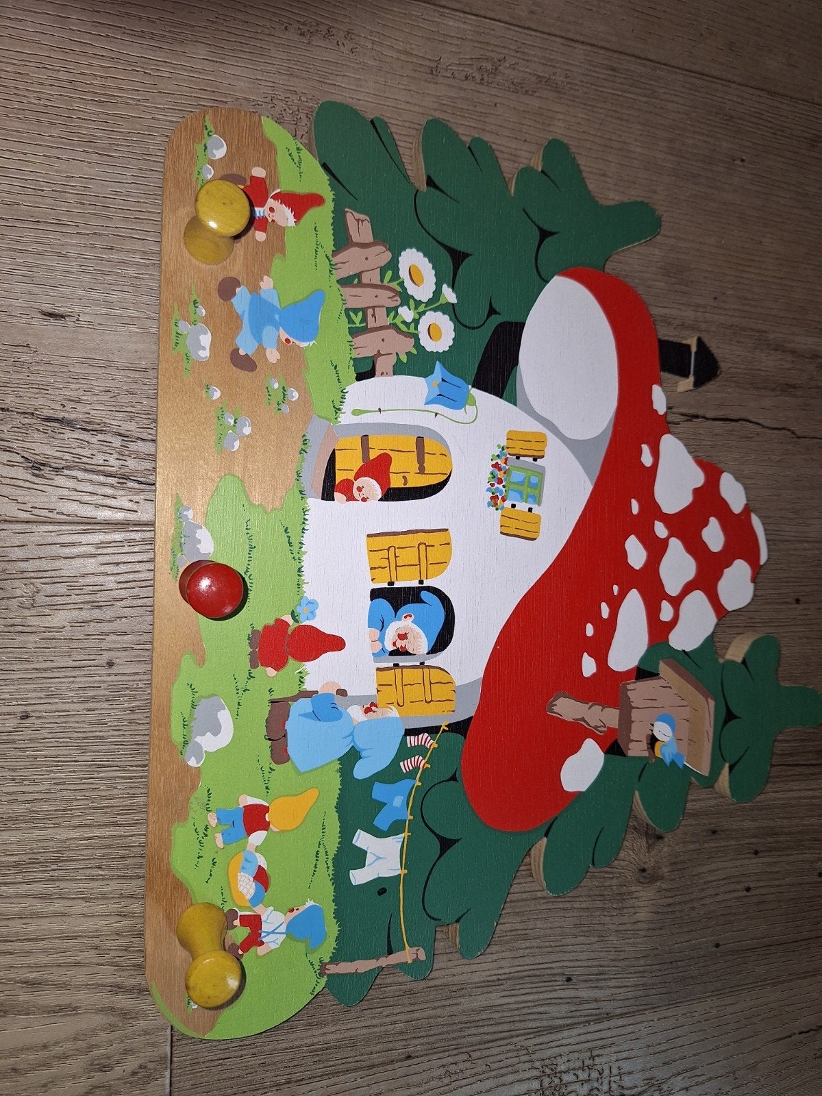 Leuke Kinderkapstok met Kabouterthema, Gebruikt, Ophalen of Verzenden, Minder dan 100 cm, Kinderkapstok