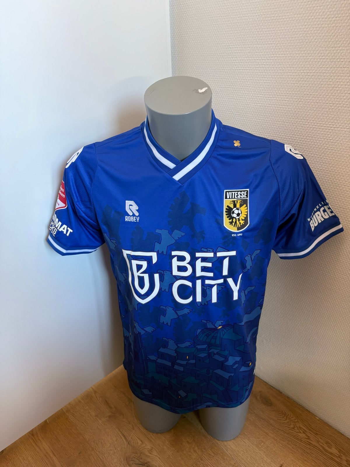 Matchworn Vitesse voetbalshirt De Regt, Ophalen of Verzenden, Zo goed als nieuw, Shirt