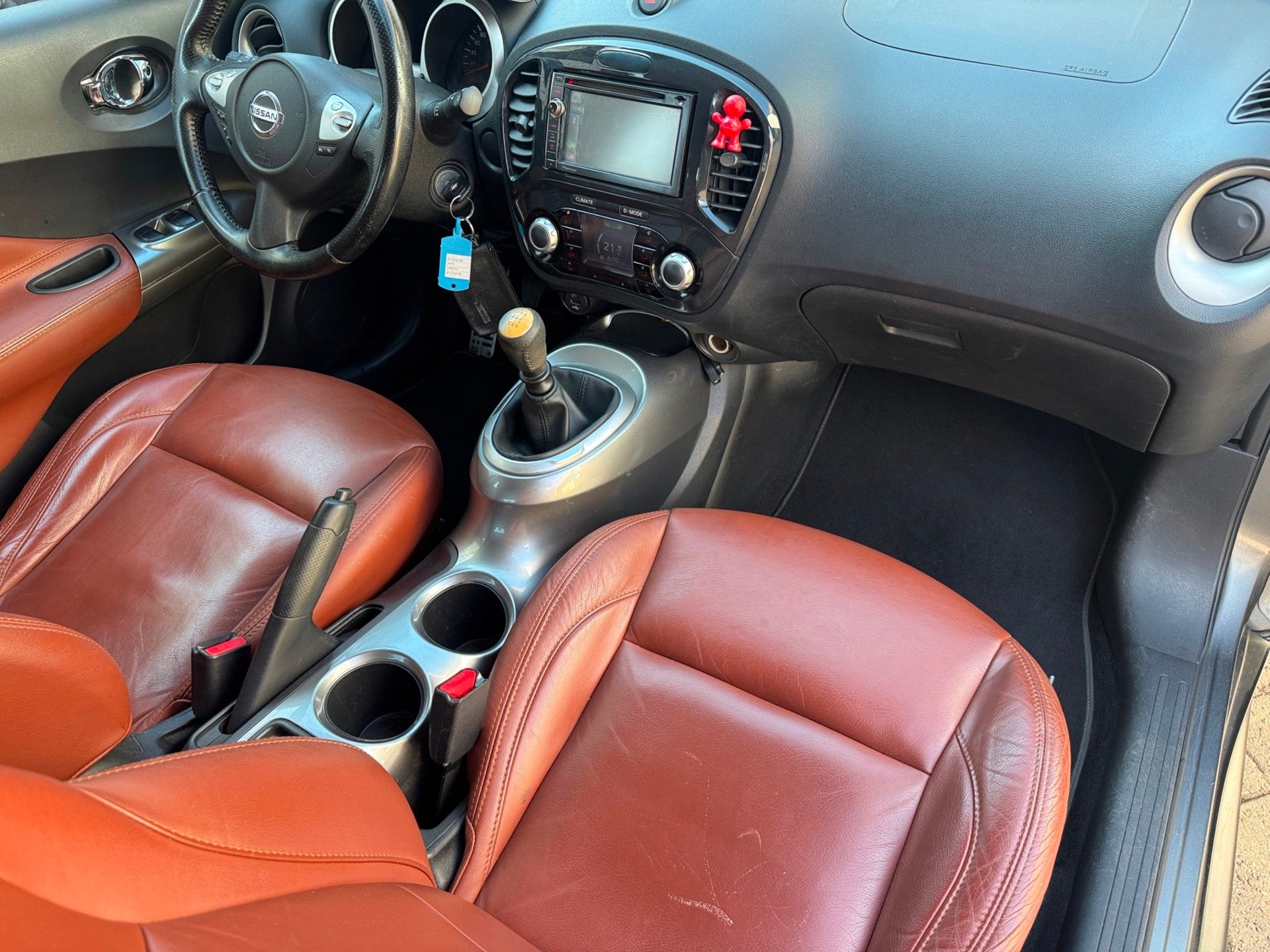 Nissan Juke 1.6 DIG-T LEDER KLIMA TREKHAAK 190PK APK NIEUW, Voorwielaandrijving, Euro 5, 1618 cc, Gebruikt