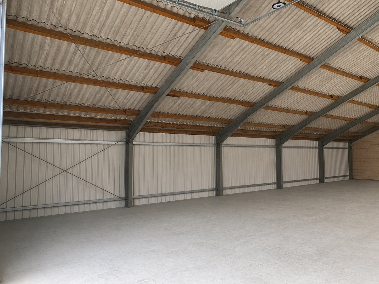Opslagruimte te huur 200qm, Tuin en Terras, Ophalen