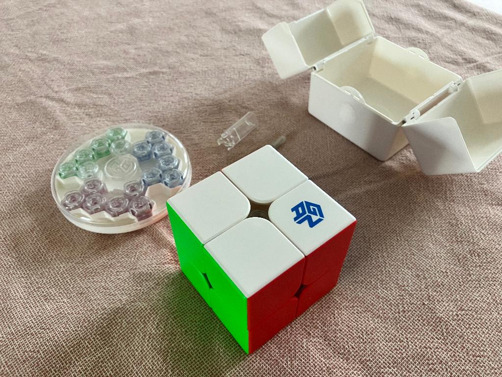 Gan 2 x 2 magnetisch rubiks kubus, Ophalen of Verzenden, Minder dan 500 stukjes, Zo goed als nieuw, Rubik's of 3D-puzzel