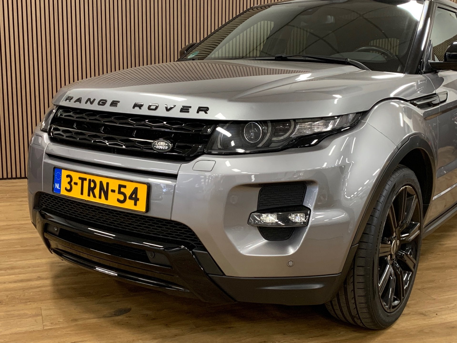 Land Rover Range Rover Evoque 2.0 Si 4WD Prestige|Panoramada, Auto's, Land Rover, Euro 5, Zwart, 4 cilinders, Bedrijf