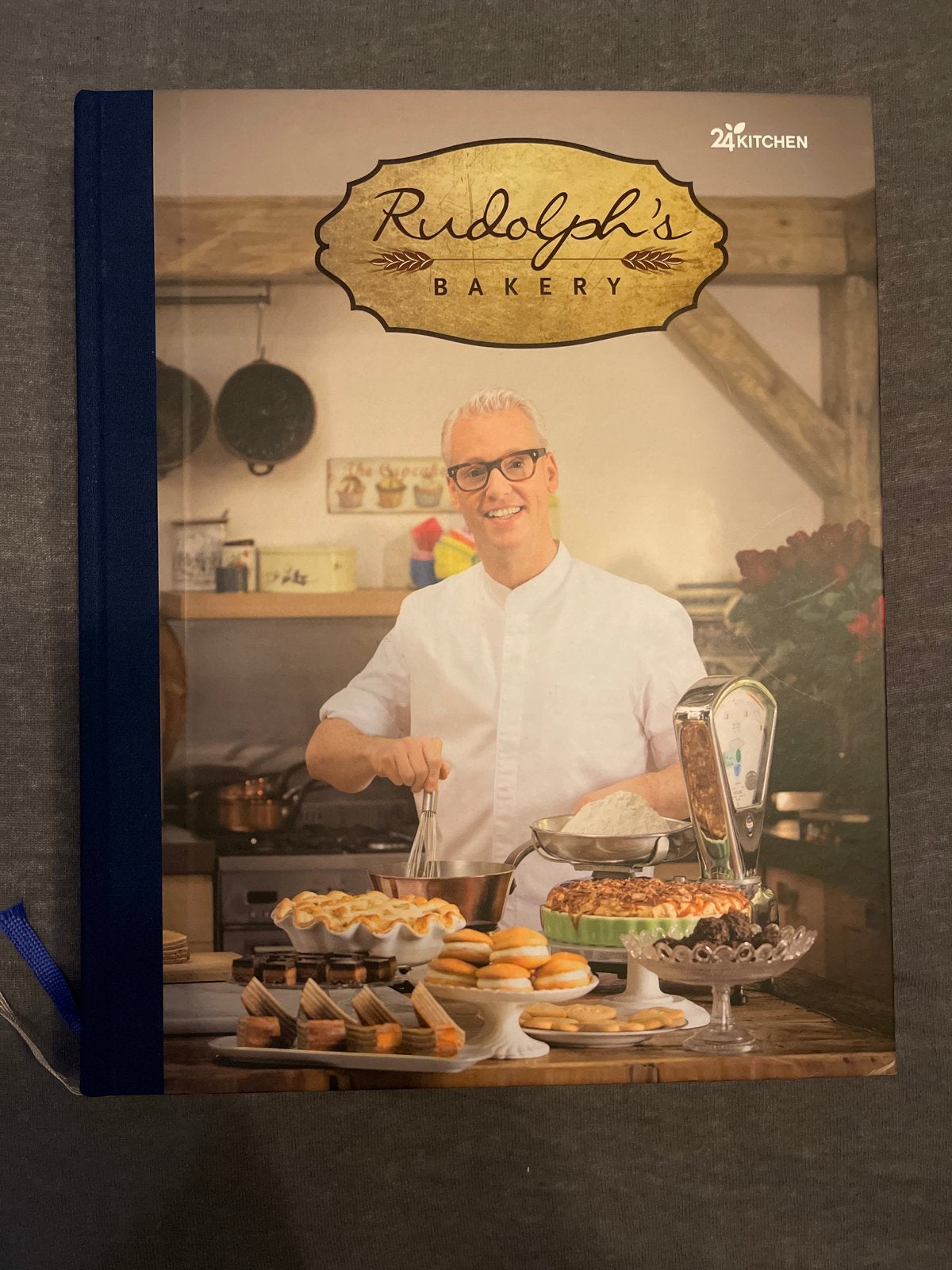 Rudolph's Bakery - Bakboek van Rudolph van Veen, Ophalen of Verzenden, Zo goed als nieuw, Taart, Gebak en Desserts