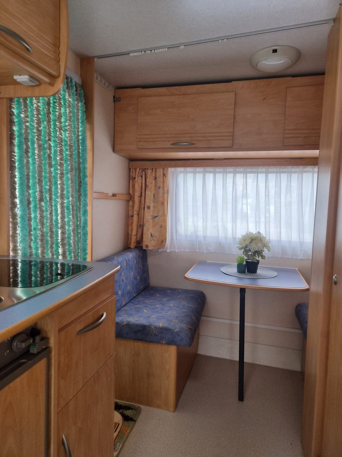 Foto 13 van Caravelair Antares Luxe 375  voortent/fietsendrager Bovag 26