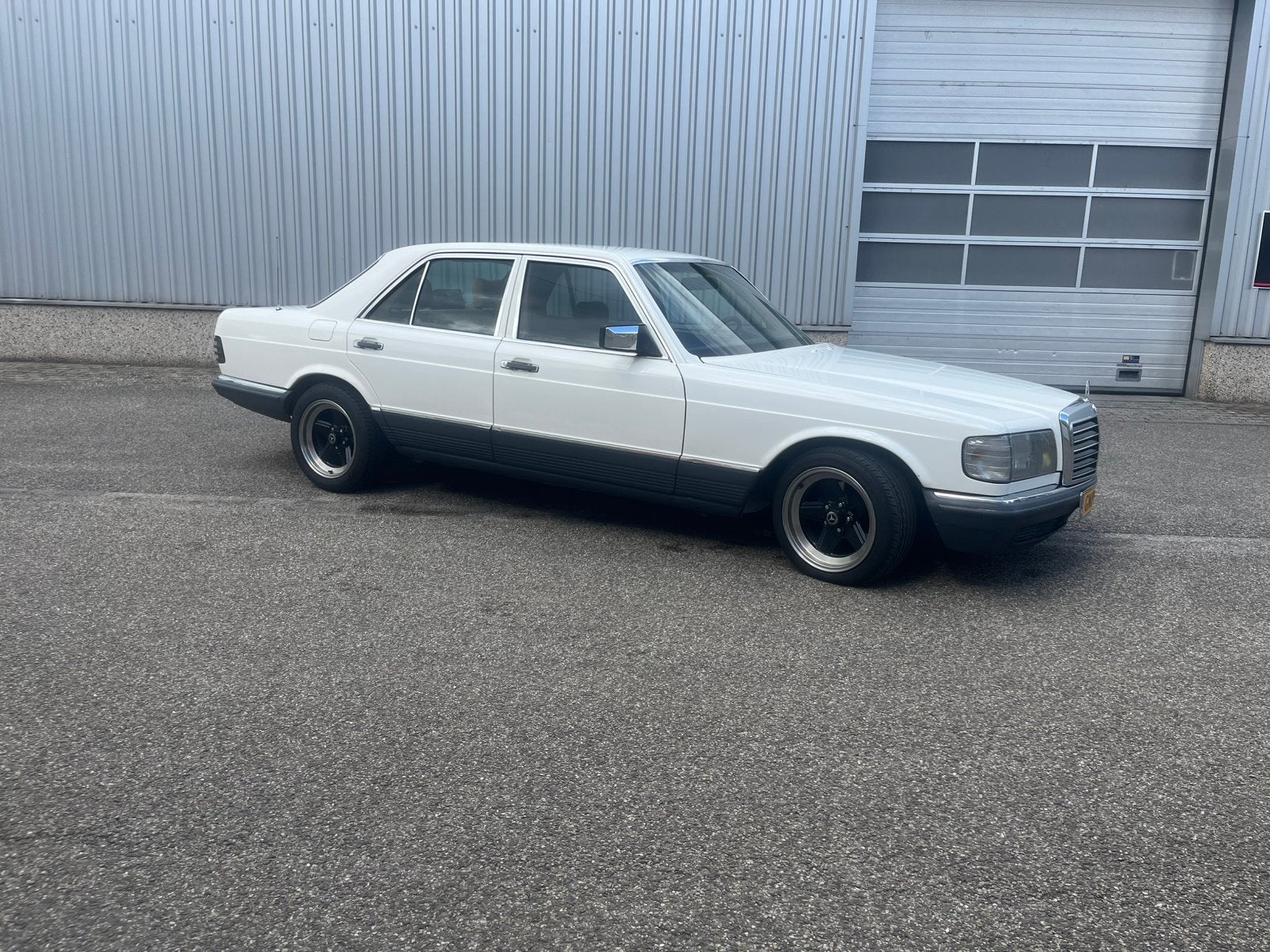 Mercedes-Benz Mercedes 1983 Wit, Auto's, Wit, Particulier, Sedan, 2746 cc
