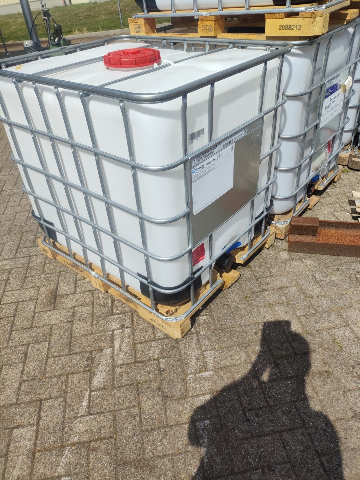 IBC container 1000 liter, Ophalen