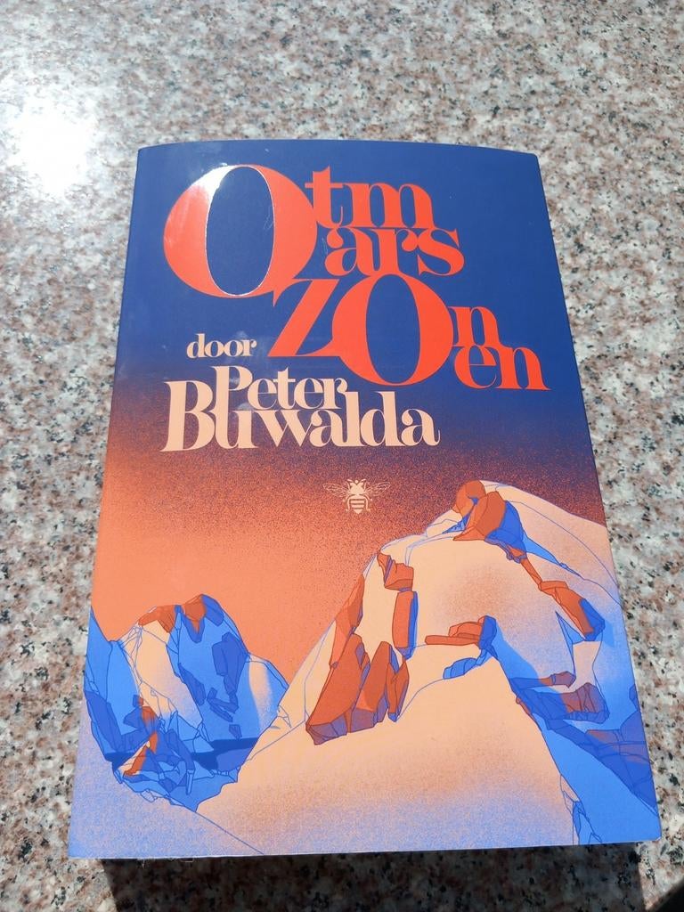 Otmars Zonen - Peter Buwalda (Boek), Ophalen of Verzenden, Zo goed als nieuw, Peter Buwalda, Nederland