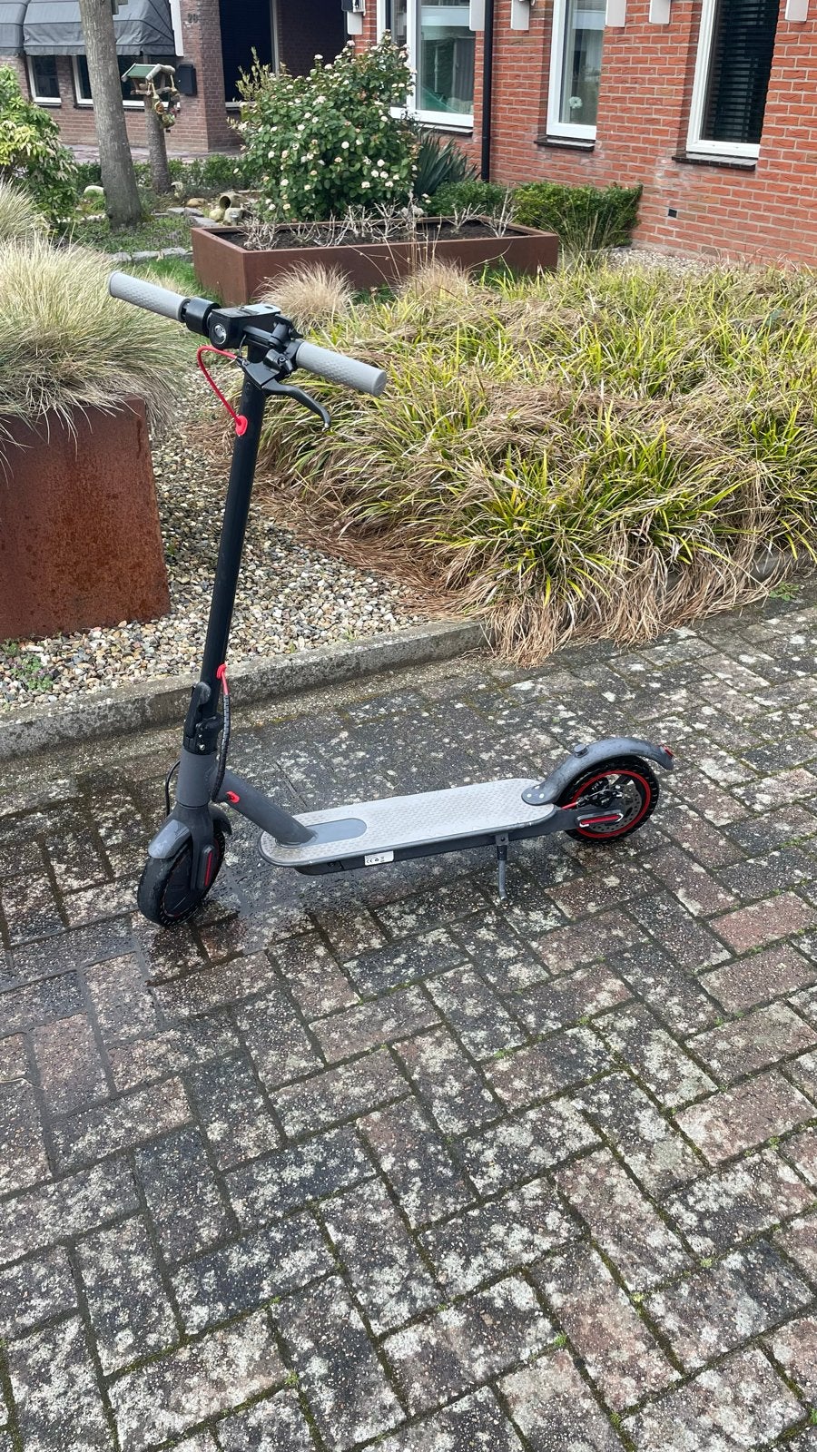 Defecte elektrische step - ideaal voor onderdelen/reparatie, Fietsen en Brommers, Steps, Ophalen of Verzenden, Gebruikt, Elektrische step (E-scooter)