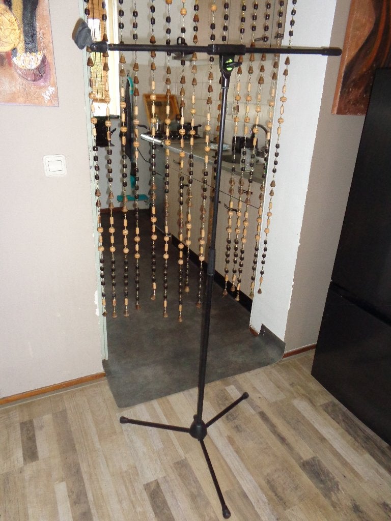 Microfoon standaard, Muziek en Instrumenten, Standaards, Ophalen, Zo goed als nieuw, Instrumentstandaard, Microfoon