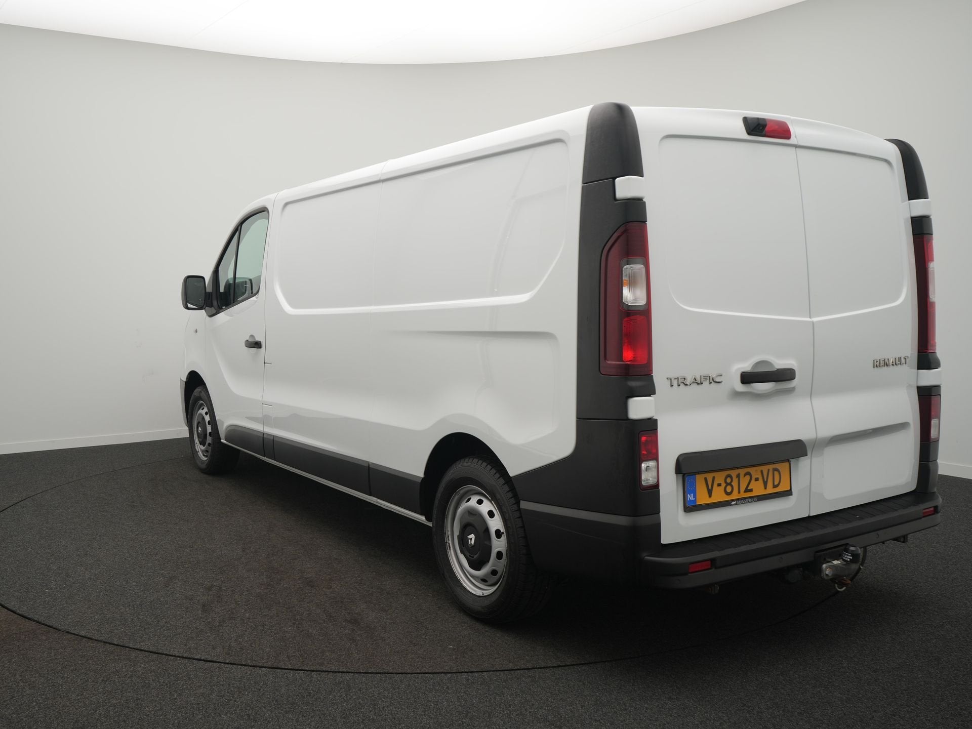 Renault Trafic 1.6 dCi 95 T29 L2H1 Comfort - Achteruitrijcam, Voorwielaandrijving, Gebruikt, 4 cilinders, Renault