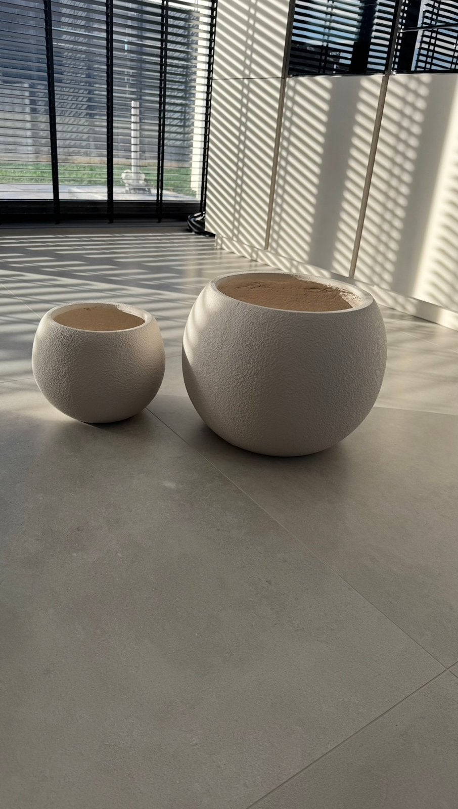 Bloempotten set van fiberstone/keramiek, Ophalen, Rond, Zo goed als nieuw, Aardewerk
