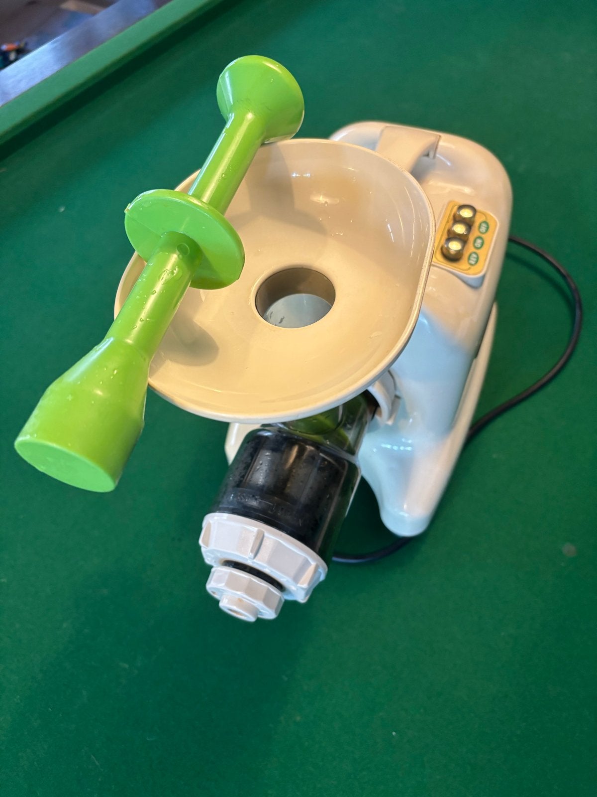 Degelijke Matstone 6-in-1 Slowjuicer, Minder dan 1 liter, Ophalen of Verzenden, Gebruikt, 1 snelheid