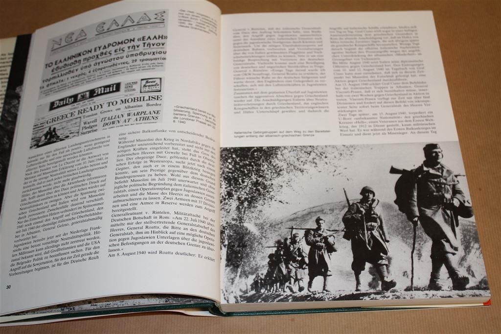 Oorlog op de Balkan, 1940-1945., Boeken, Ophalen of Verzenden, Tweede Wereldoorlog, Gelezen, Overige onderwerpen