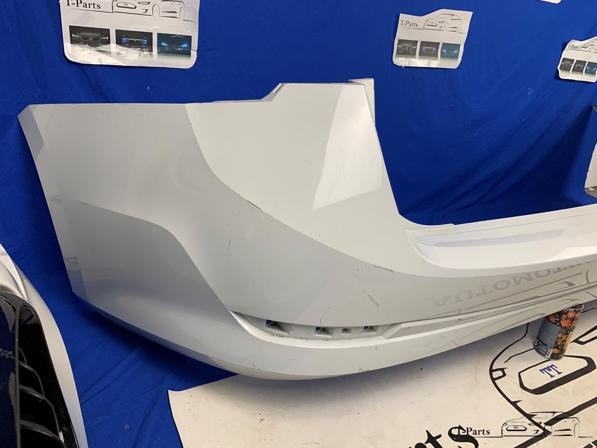 Skoda octavia station achterbumper combi bumper, Info@fabrikant.eu, Fabrikant BV, Fabrikantstraat 1
1000 AA  Amsterdam, NL, Nieuw
