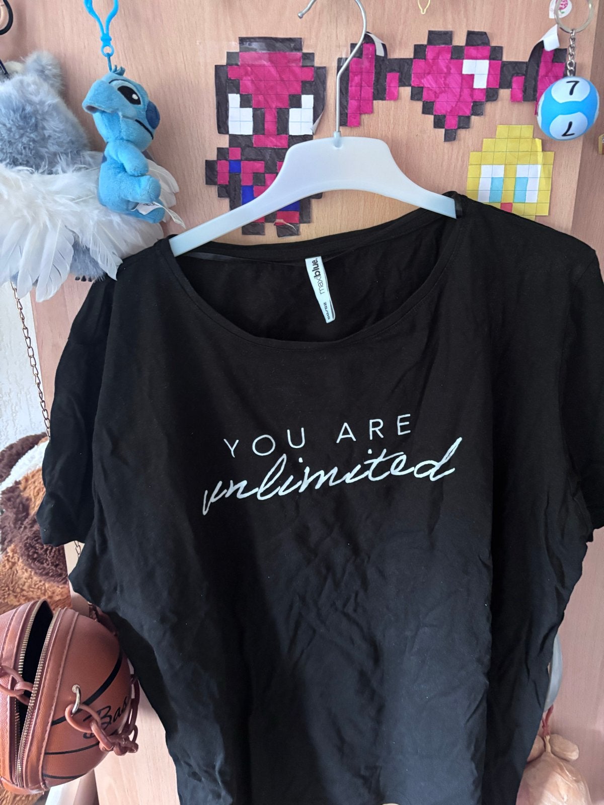 Zwart T-shirt met 'You are unlimited' opdruk, Kleding | Dames, T-shirts, Ophalen of Verzenden, Gedragen, Zwart, Korte mouw