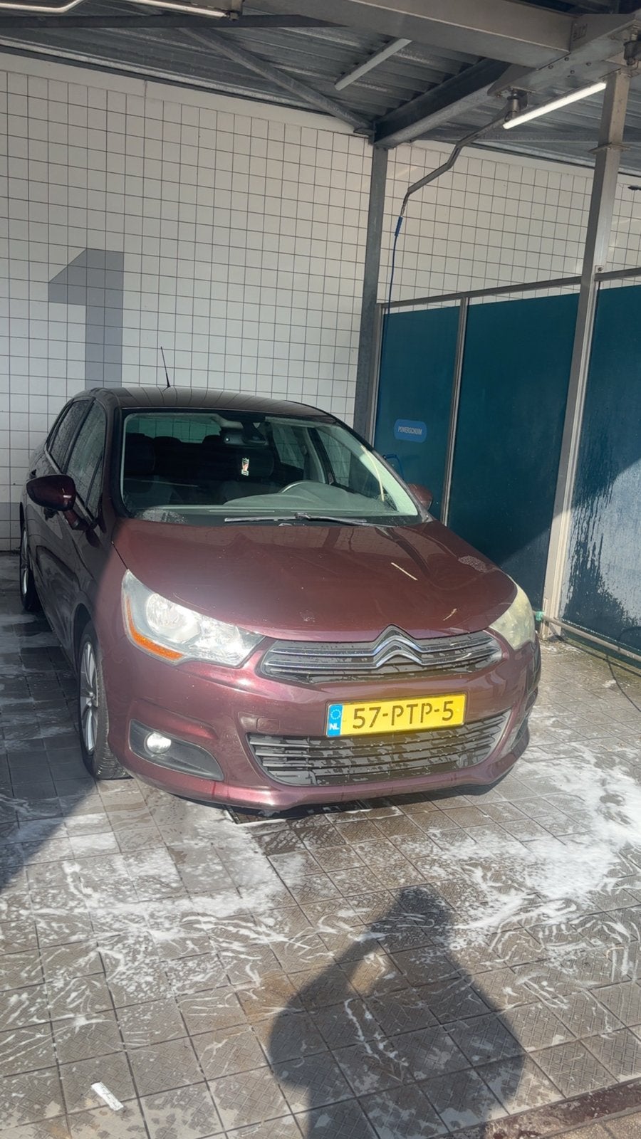 Citroën C4 1.6 VTI Berline 2011 Rood, Voorwielaandrijving, Stof, 1550 kg, Zwart