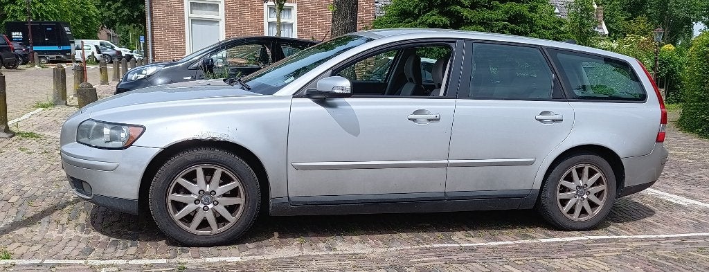 Volvo V50, Voorwielaandrijving, 145 pk, 1281 kg, 4 cilinders