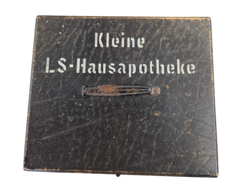 Zeldzame WOII Duitse Kleine LS-Hausapotheke, Verzamelen, Militaria | Tweede Wereldoorlog, Ophalen of Verzenden, Overige soorten
