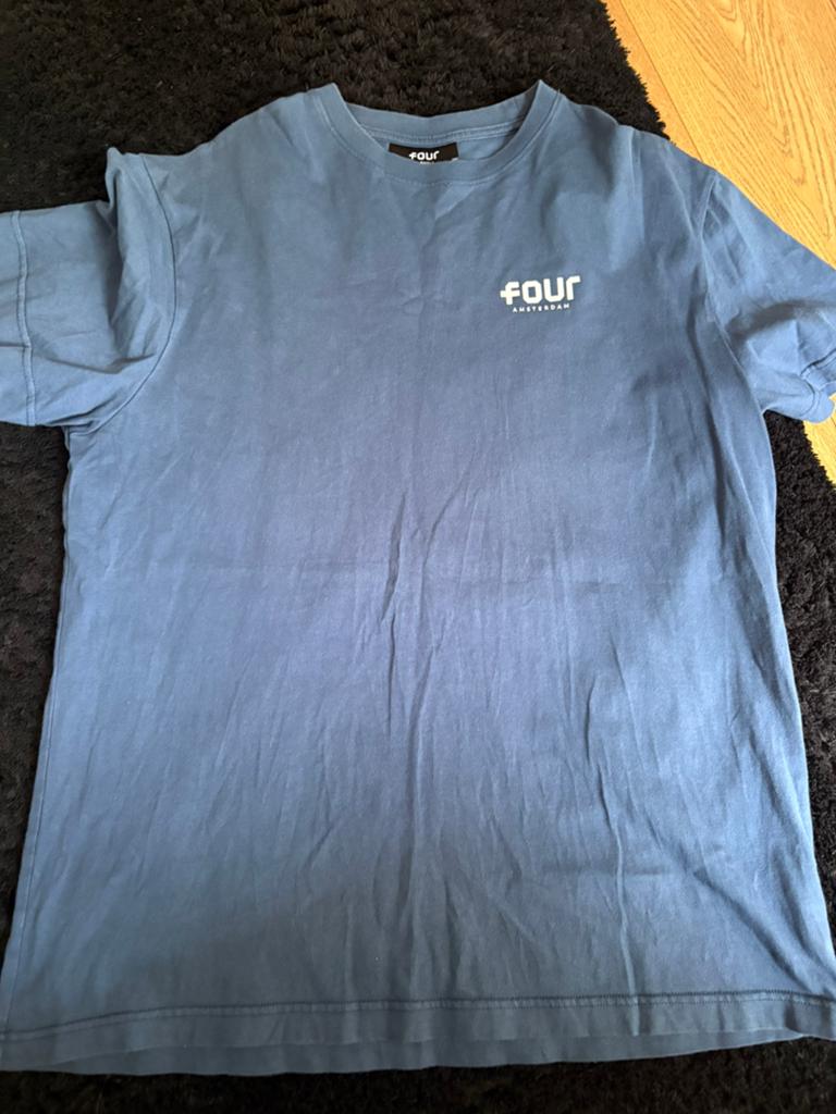 FOUR Blauw t shirt maat x small, Ophalen of Verzenden, Zo goed als nieuw, Maat 46 (S) of kleiner, Blauw
