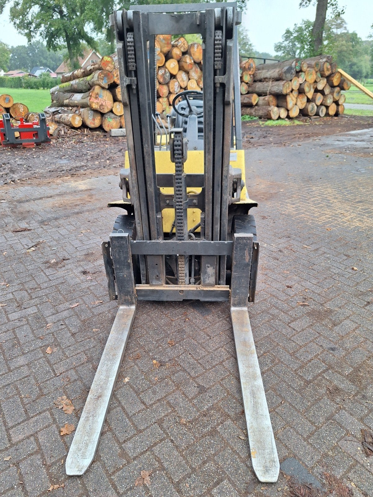 Defecte Hyster LPG heftruck H300XL met freelift mast, Heftruck, Hyster, 2000 tot 3000 kg, Ophalen