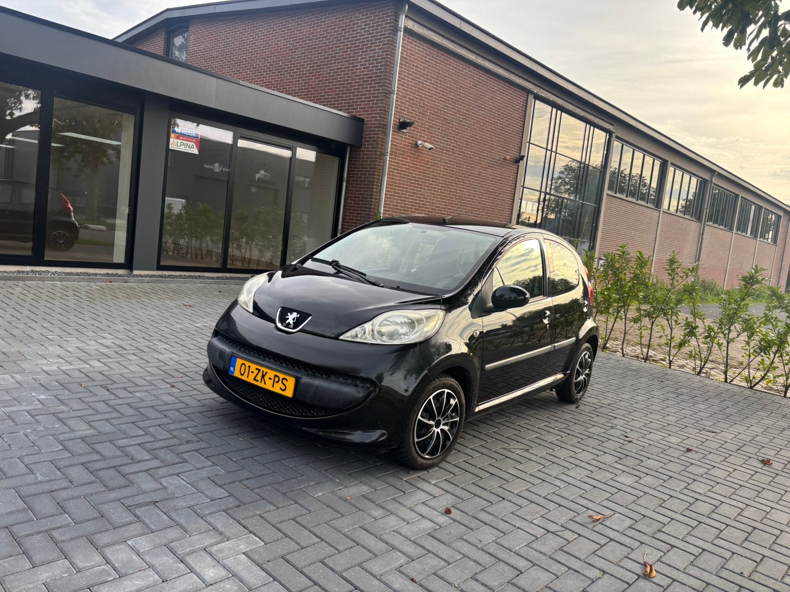 Peugeot 107 1.0 12V 5DR 2008 Zwart, Ophalen of Verzenden