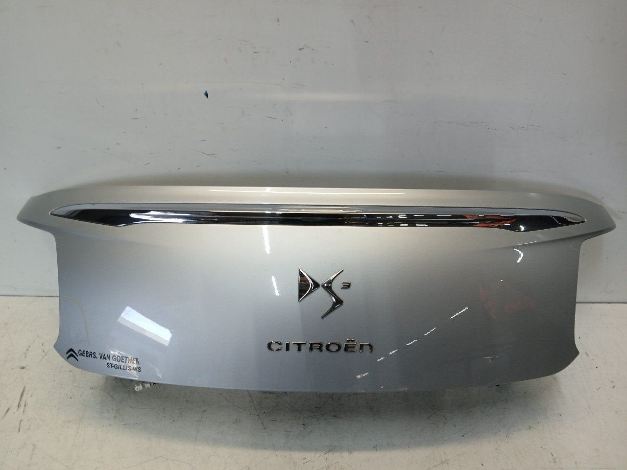 Achterklep Citroën DS3, Onderdelen@venauto.nl, Van der Ven Autorecycling B.V., Gebruikt, Ettenseweg 76, 4706 PB Roosendaal, The Netherlands