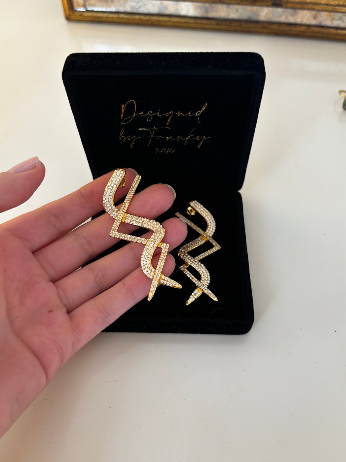 Franky Amsterdam - oorbellen goud met zirconia, Sieraden, Tassen en Uiterlijk, Met kristal, Overige materialen, Hangers, Nieuw