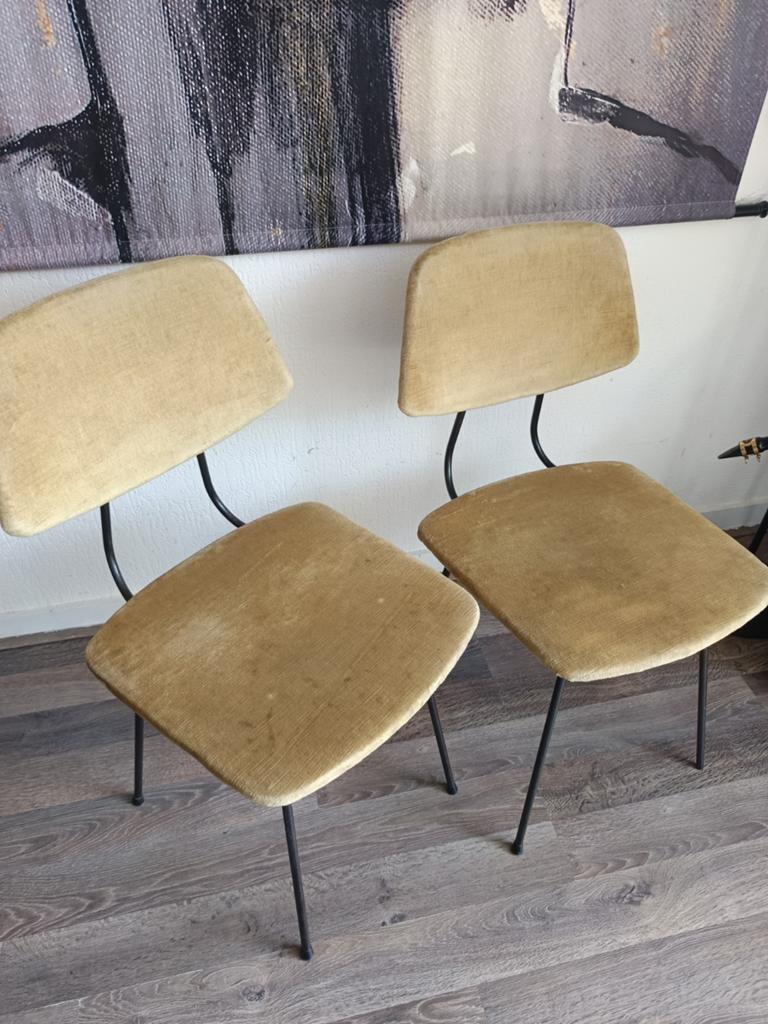 Twee stuks Van Elsrijk stoelen. Okergeel, Ophalen of Verzenden, Gebruikt, Stof