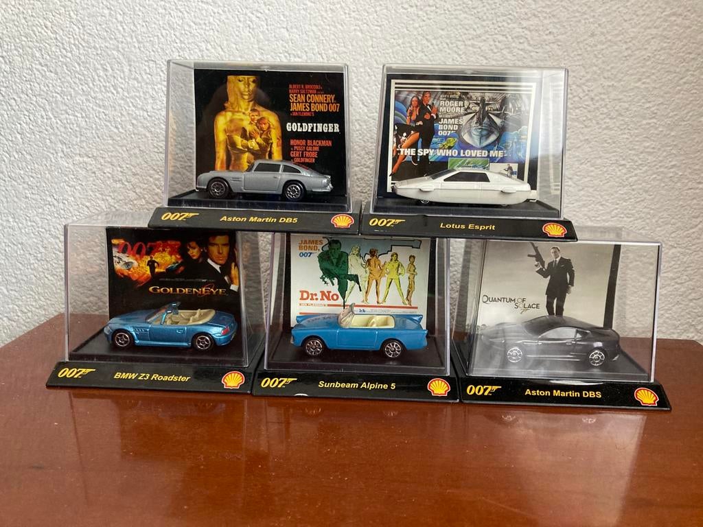 James Bond Auto’s, Ophalen of Verzenden, Zo goed als nieuw
