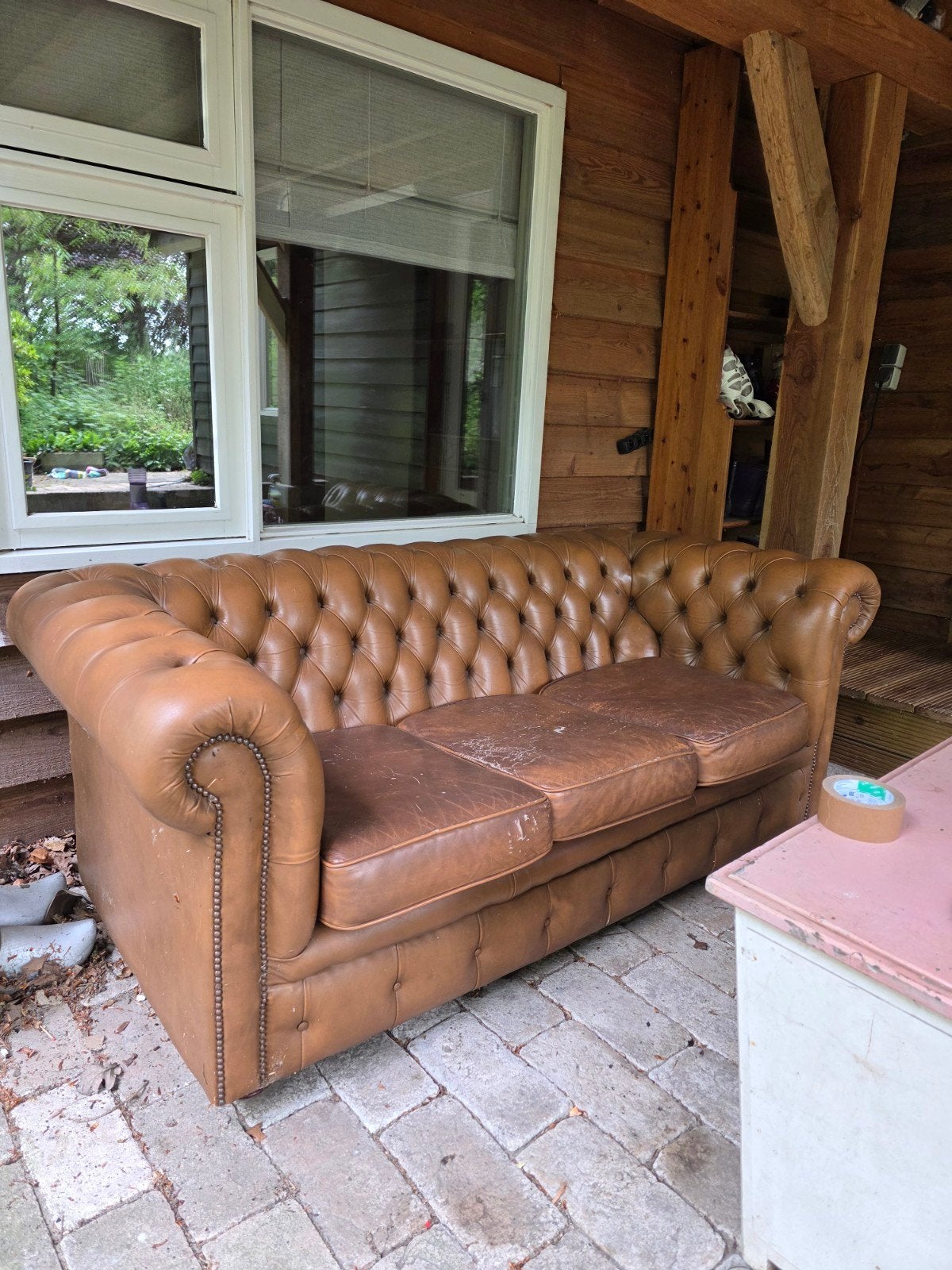 Chesterfield cognac, Huis en Inrichting, Banken | Bankstellen, Ophalen, Gebruikt, Tweepersoons, 75 tot 100 cm