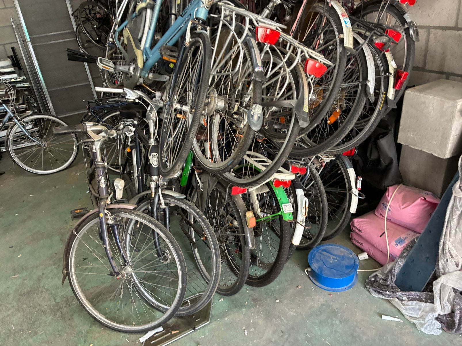 20 fietsen loop of sloop, Fietsen en Brommers, Ophalen, Zo goed als nieuw