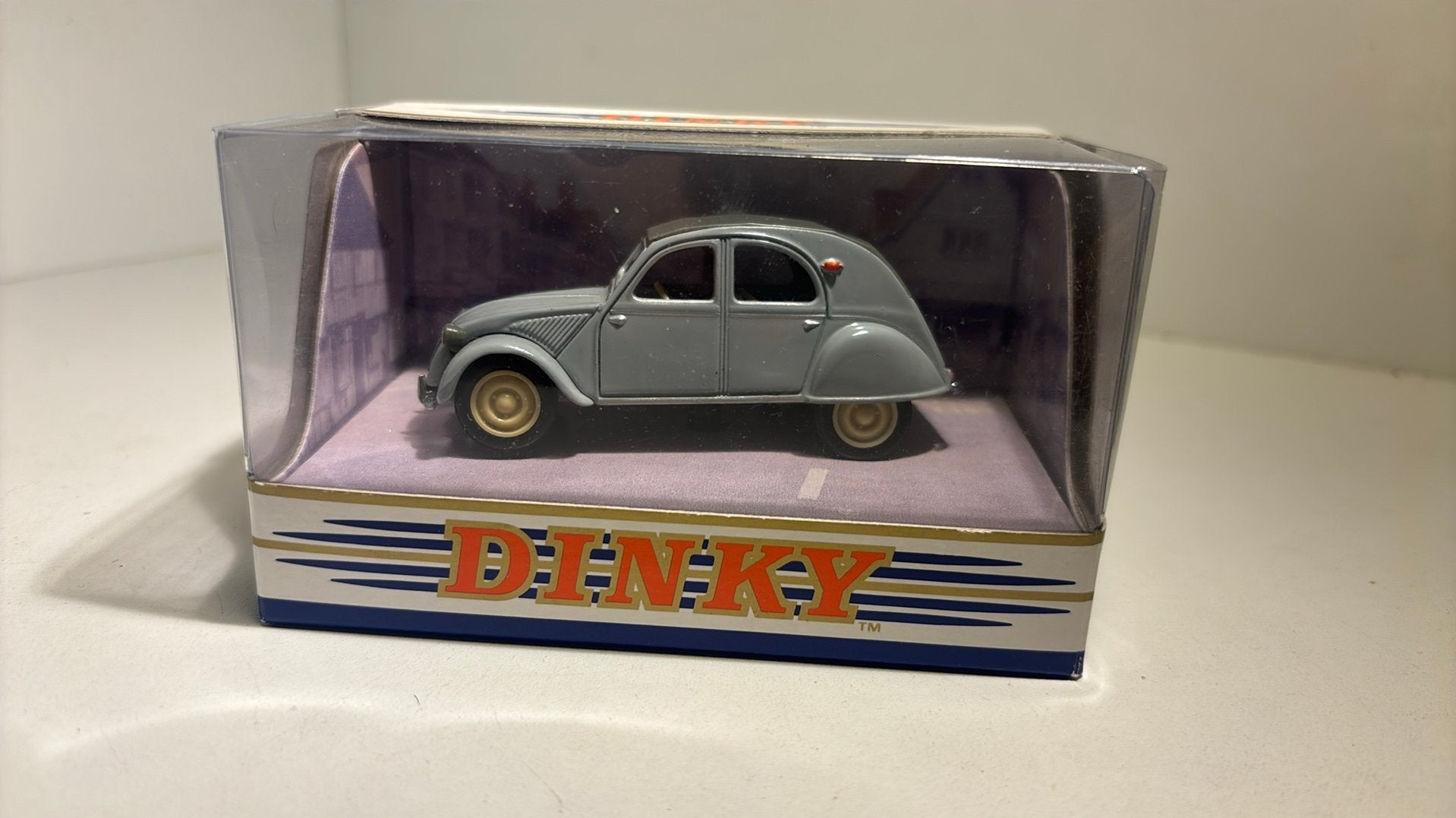 Citroen 2cv 1957 dinky matchbox 1.43, Auto, Ophalen of Verzenden, A, A