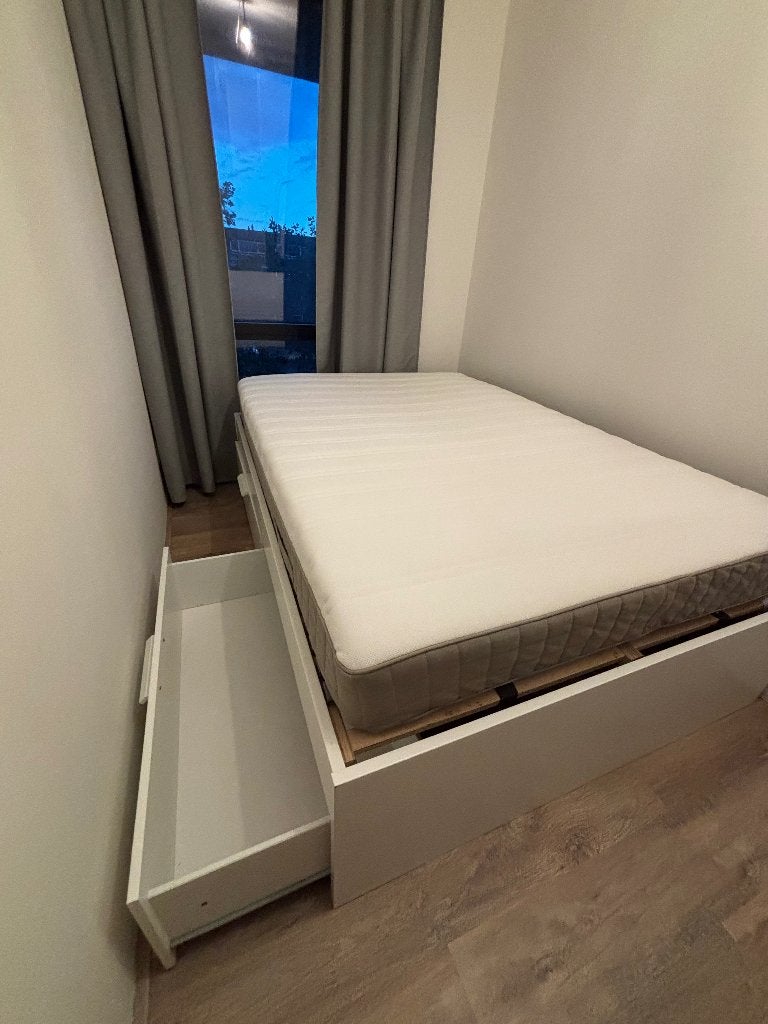 IKEA bed met 4 opberglades 140x200cm, Ophalen, Gebruikt, Wit, Tweepersoons