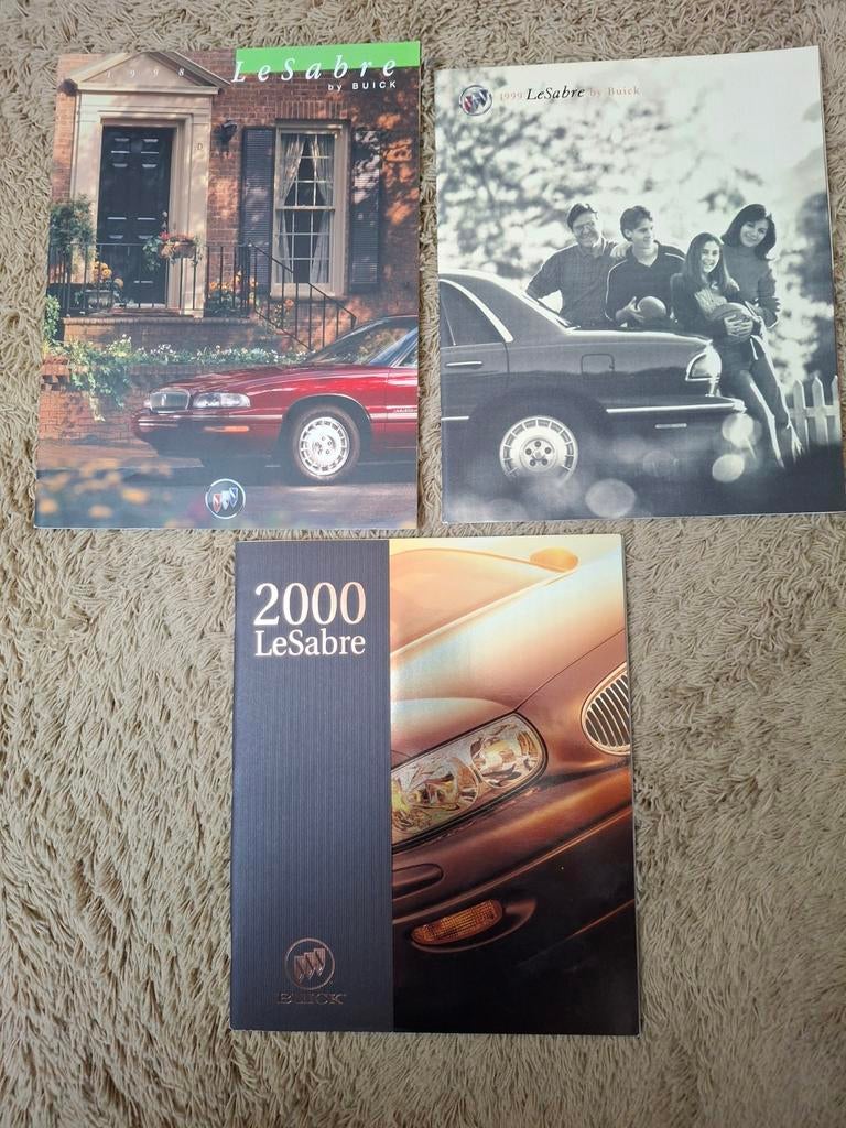 3x autofolder Buick LeSabre, Verzenden, Zo goed als nieuw, Overige merken