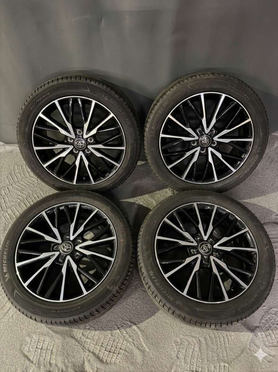Toyota velgen met nieuwe Michelin banden, 18 inch, Velg(en), Ophalen of Verzenden, 235 mm