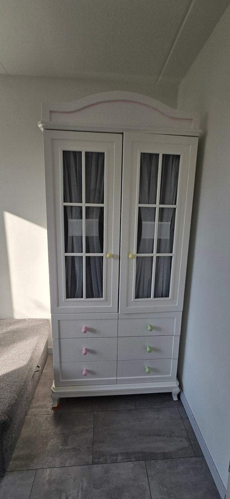 Witte kledingkast met lades en deuren, Ophalen, Gebruikt, 50 tot 100 cm, Kinderkamer, speels