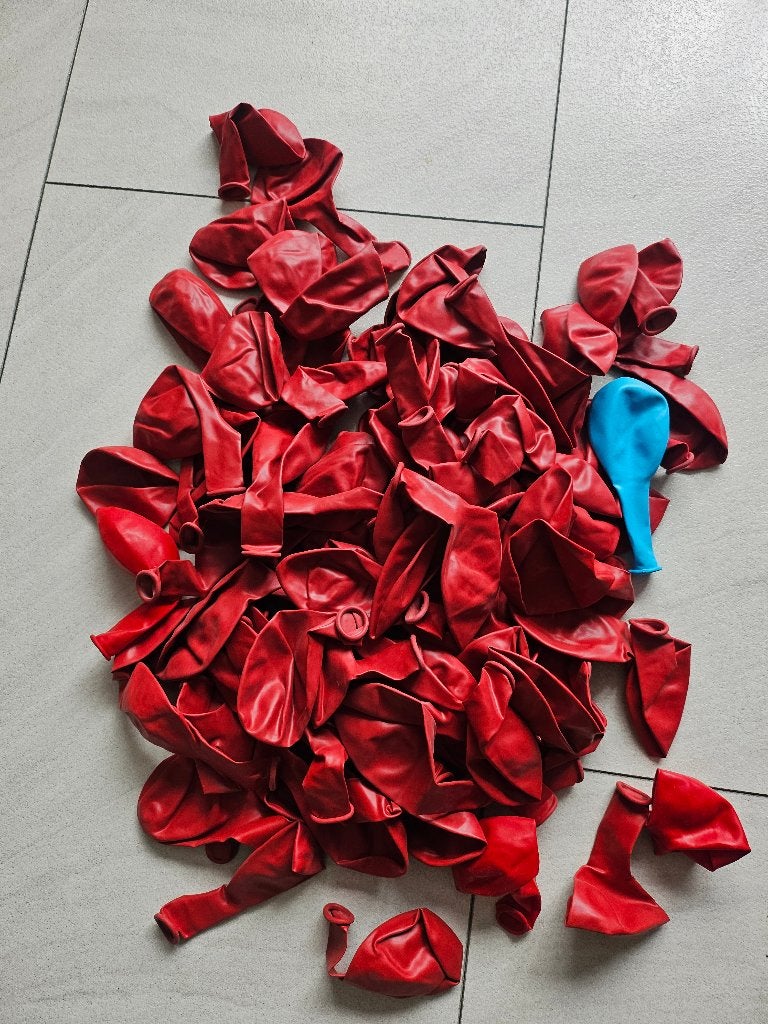 Nieuw. 89 rode ballonnen, Ophalen of Verzenden, Nieuw, Versiering, Verjaardag