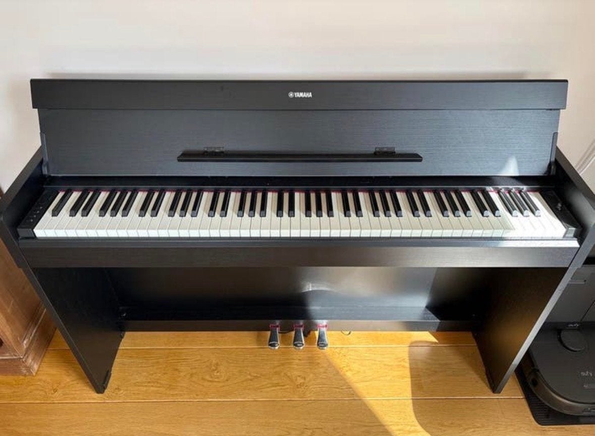 Elektrische piano Yahama Arius YDP-S35, Ophalen, Zo goed als nieuw, Zwart