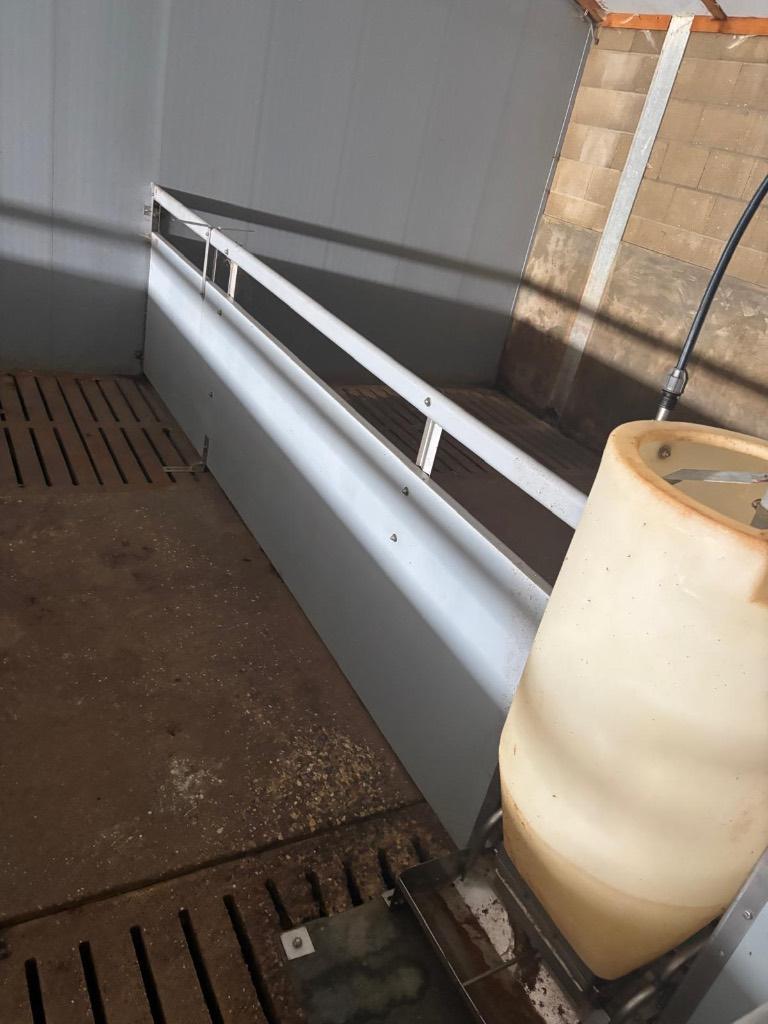 Hokinrichting voor vleesvarkens [252], Dieren en Toebehoren, Boekhorst Trading, Info@boekhorsttrading.com, Singel 16