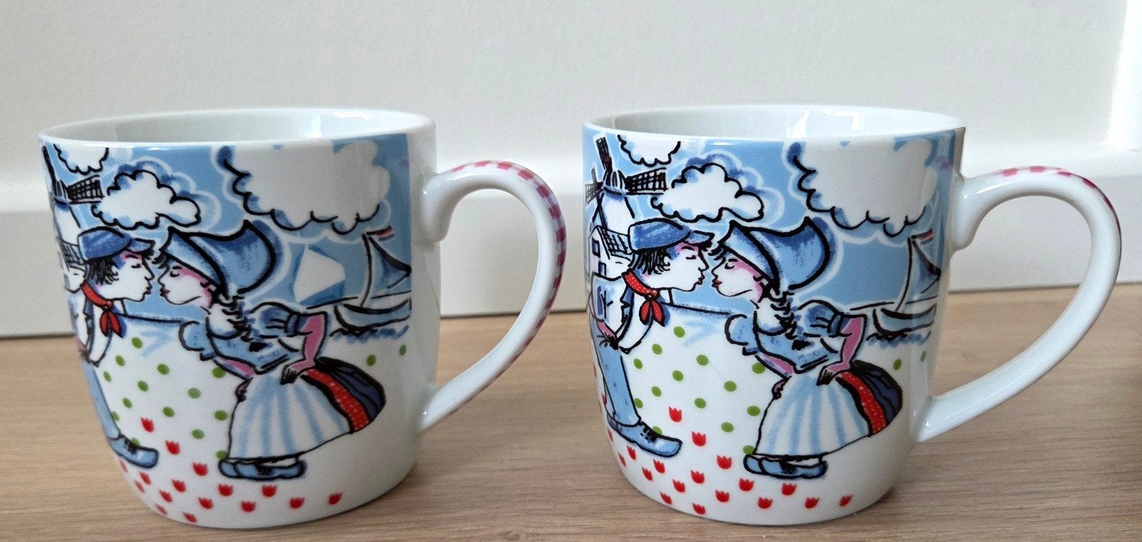 vintage Excellent Souvenir Holland mokken, Keramiek, Ophalen of Verzenden, Zo goed als nieuw, Overige stijlen