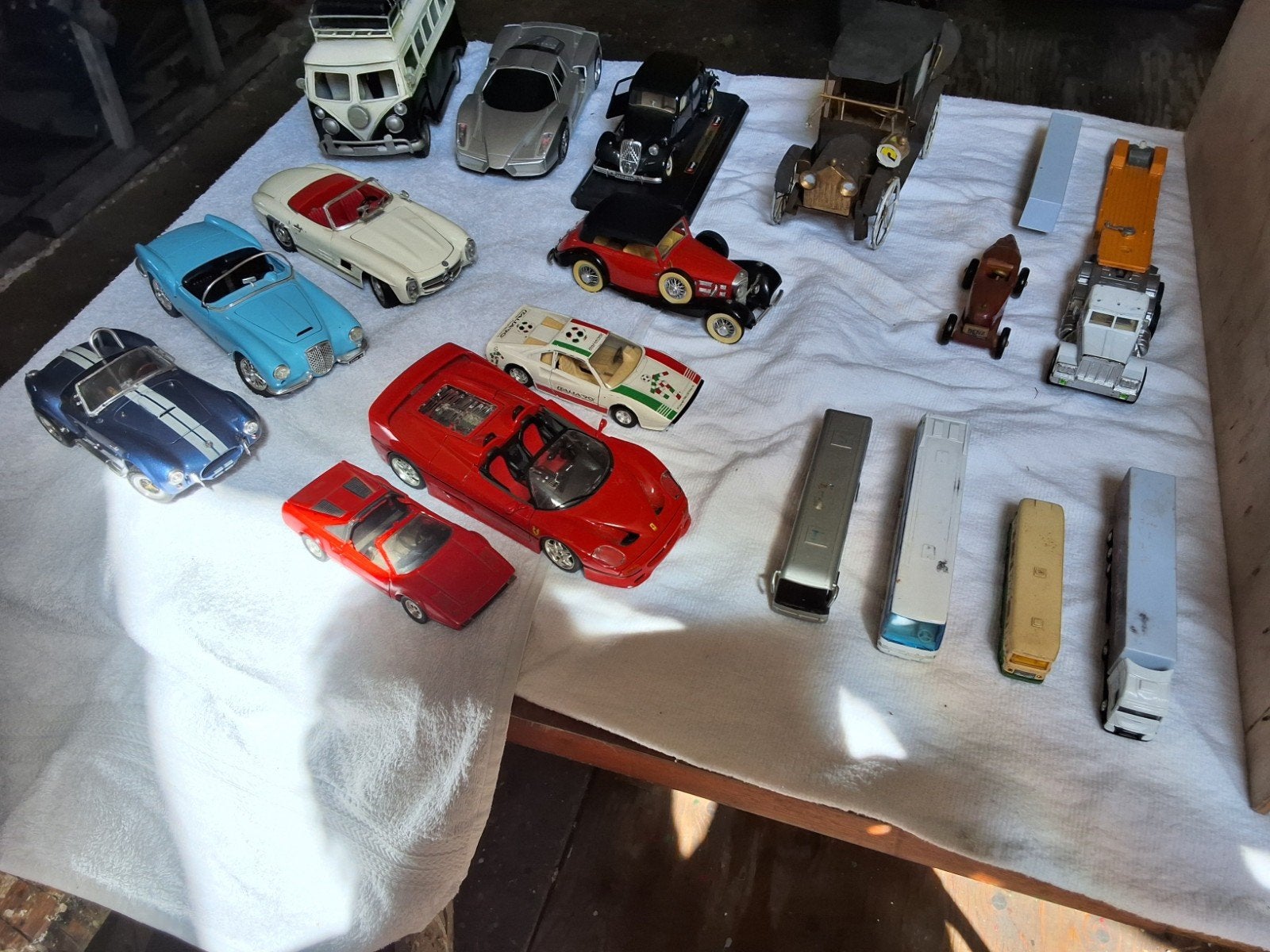 Diverse modelauto's, Ophalen, Zo goed als nieuw, Auto