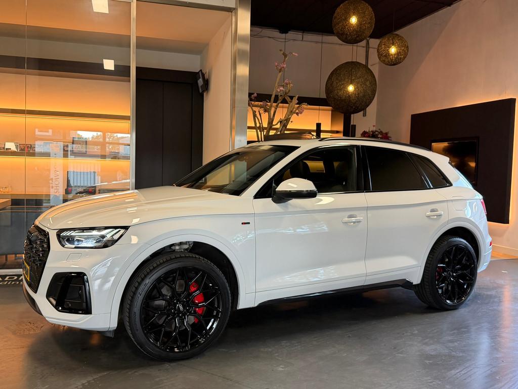 Audi Q5 50 TFSI e S Line 299PK Competition RS stoel 2021 gar, Gebruikt, 4 cilinders, Wit, Plug-in hybride