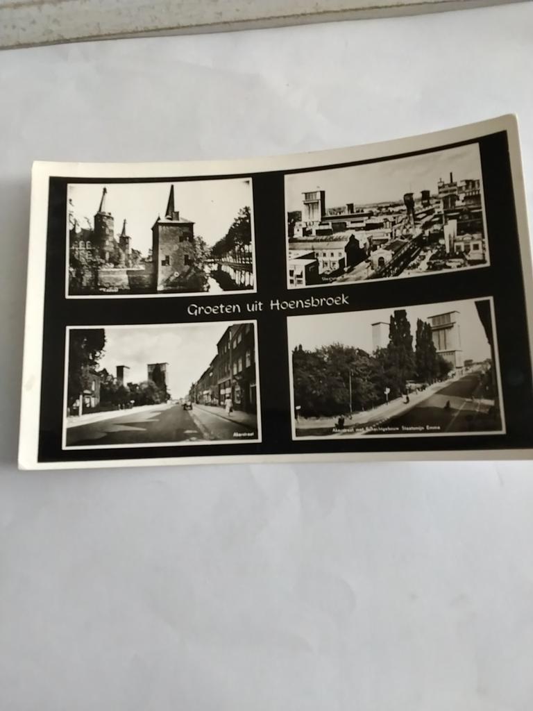 GROETEN UIT. HOENSBROEK. 1958. 4 afbeeldingen, Verzamelen, Ansichtkaarten | Nederland, Ophalen of Verzenden, 1940 tot 1960